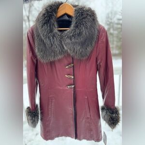 NWT Red Genuine Leather Coat raccoon Fur Collar & Cuffs L statement piece